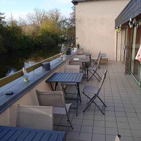 Auberge De Jeunesse Hi Pontivy Exteriér fotografie