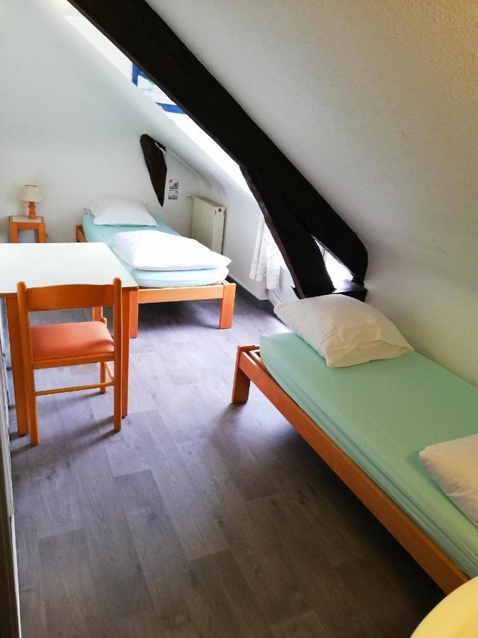 Auberge De Jeunesse Hi Pontivy Exteriér fotografie