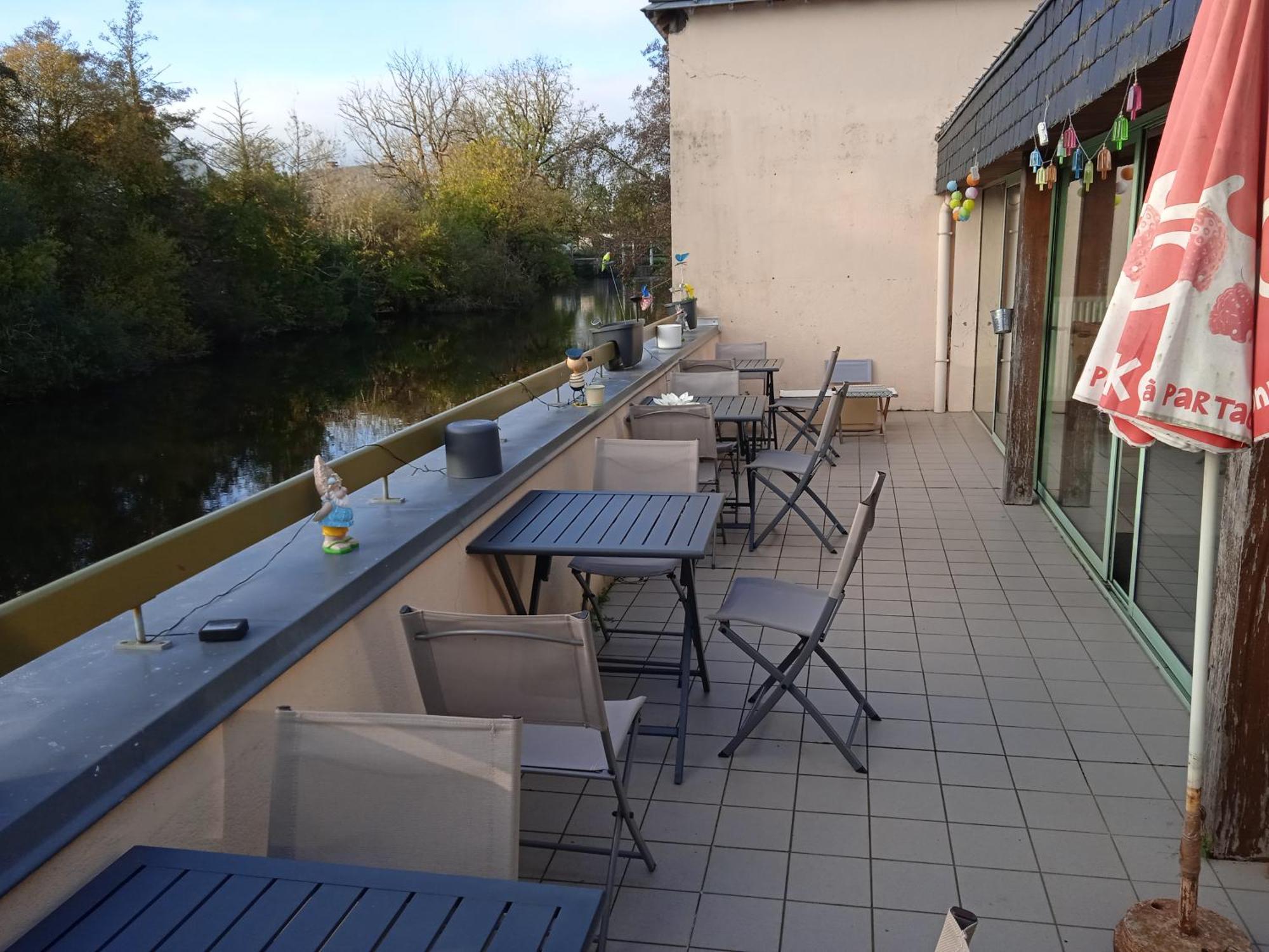 Auberge De Jeunesse Hi Pontivy Exteriér fotografie